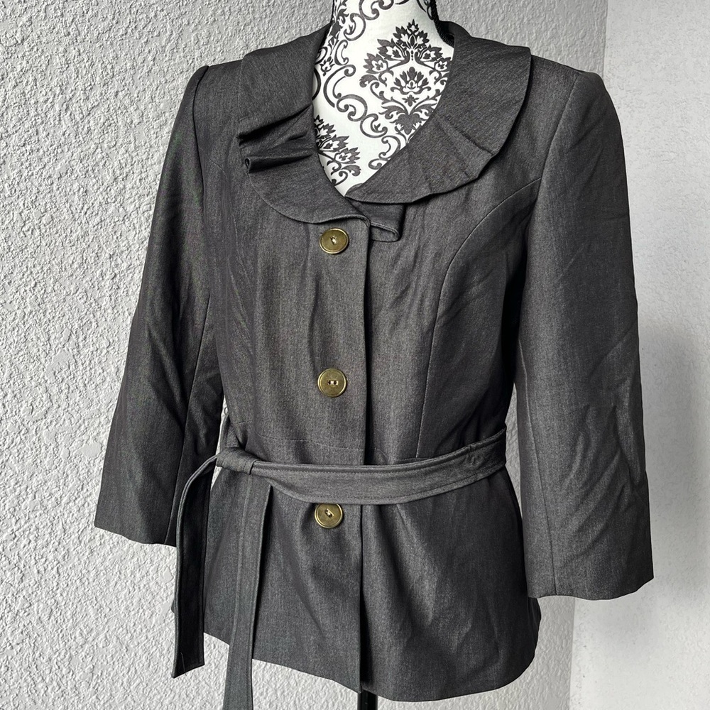 Grey Ruffle Blazer Jacket SZ 8 - Picture 2 of 10